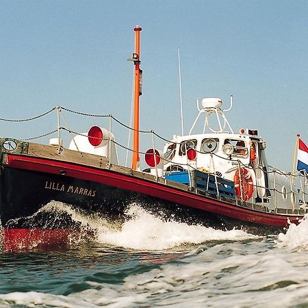 Reddingsboot Harlingen Boat Otel Dış mekan fotoğraf