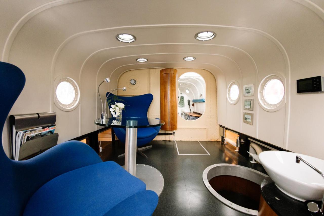 Reddingsboot Harlingen Boat Otel Dış mekan fotoğraf