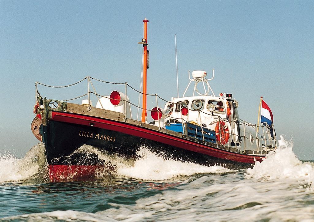 Reddingsboot Harlingen Boat Otel Dış mekan fotoğraf